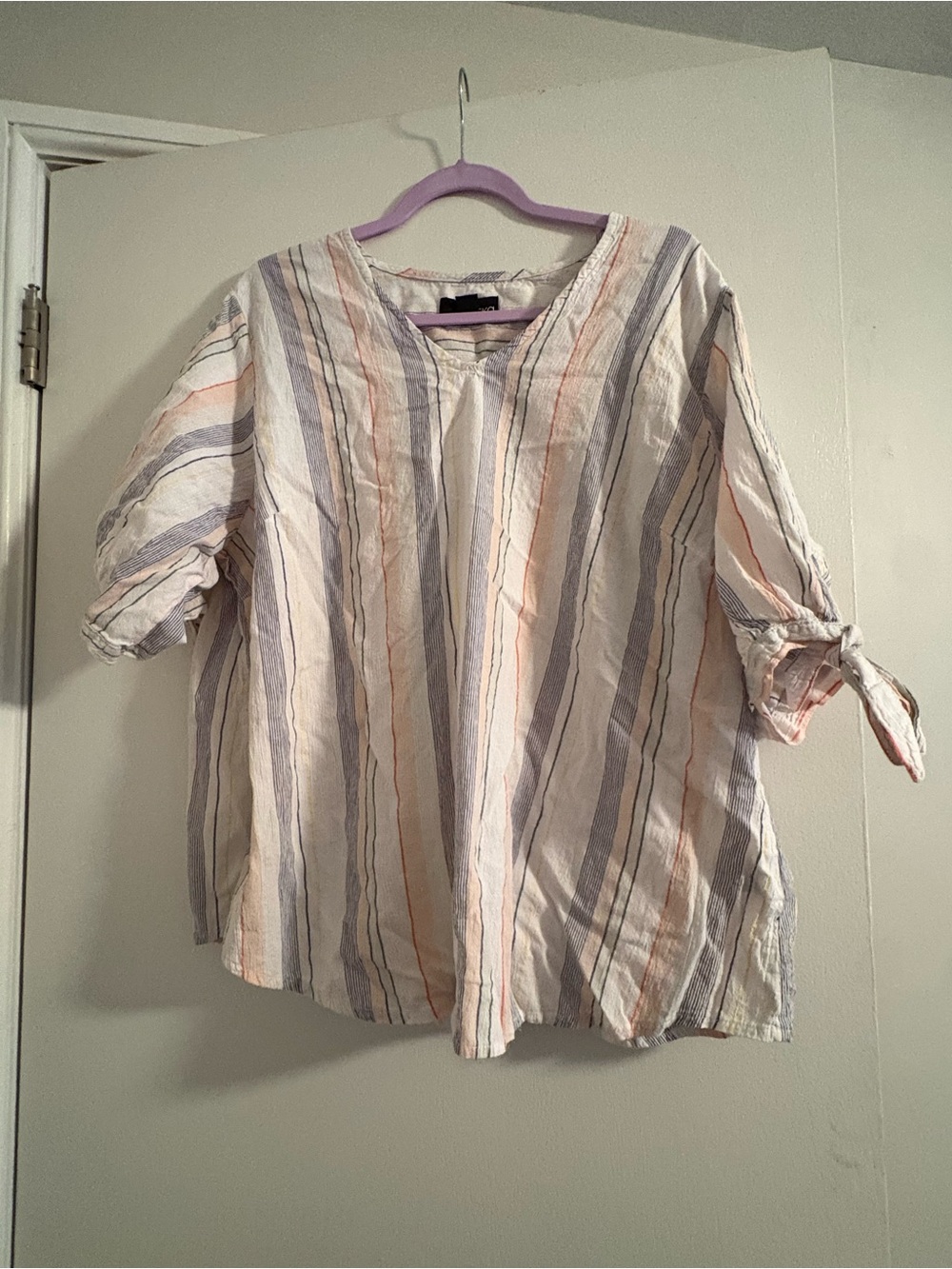 Relaxed Striped Tie-Sleeve Women’s Top in Pastel Stripes